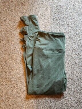 Balance Collection Green Cut-Out Leggings